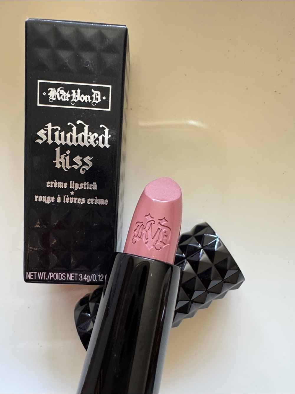 Kat Von D Studded Kiss Crème Lipstick Full Size Bow & Arrow